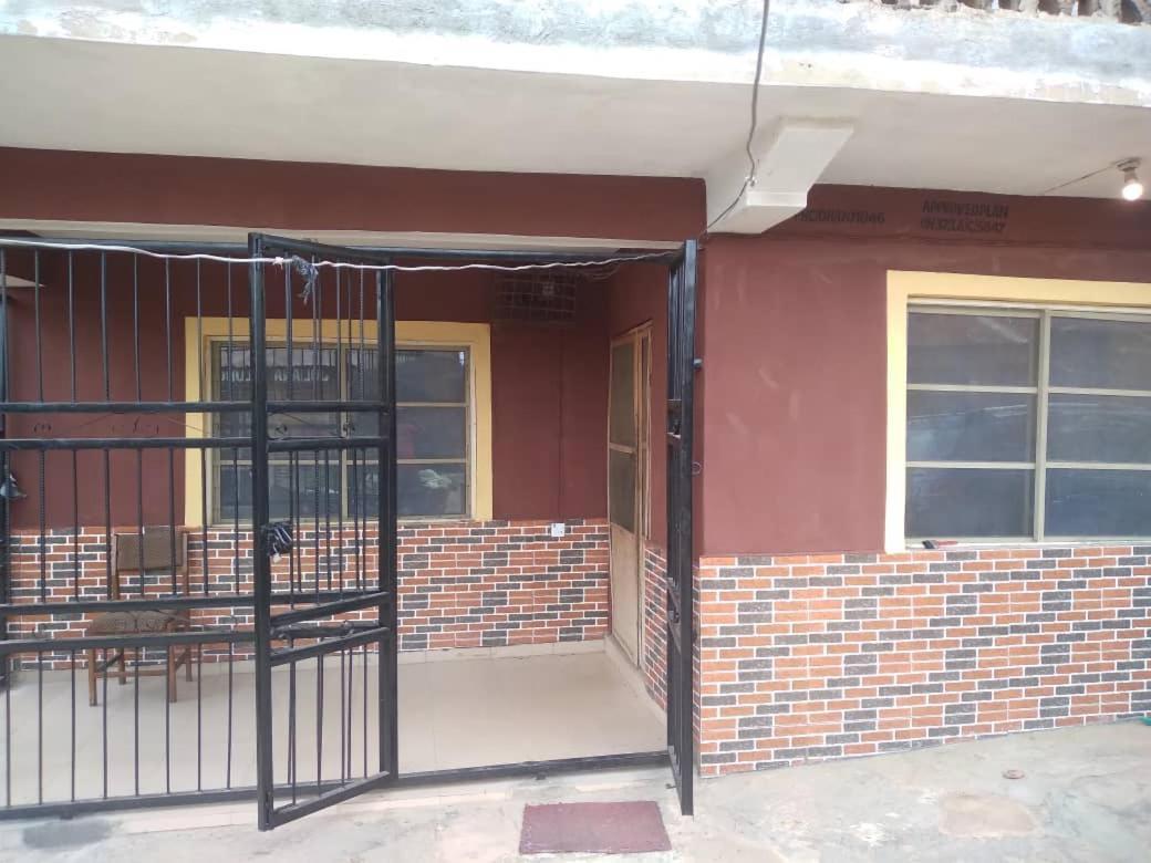 Two Bedroom Home At Gbagi, New Ife Road, Ibadan @ Igbekele Oluwa House, 3 Zone A, Opeyemi Street, New Gbagi Market, New Ife Road, Gbagi, Ibadan, Oyo State Exterior photo