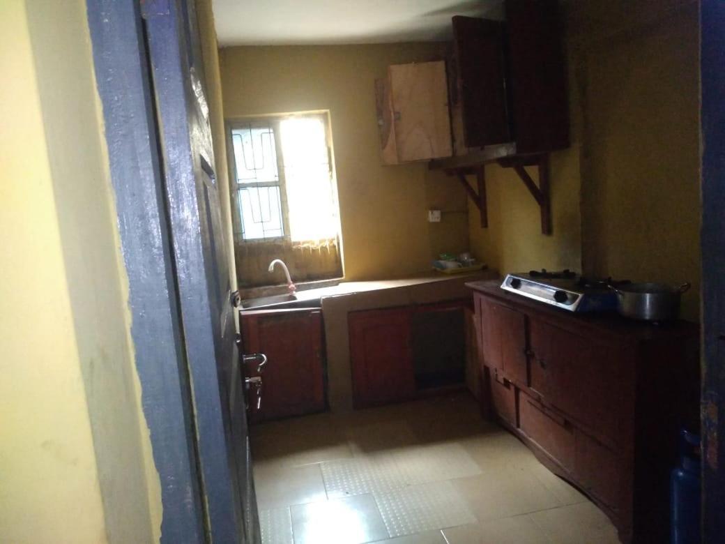 Two Bedroom Home At Gbagi, New Ife Road, Ibadan @ Igbekele Oluwa House, 3 Zone A, Opeyemi Street, New Gbagi Market, New Ife Road, Gbagi, Ibadan, Oyo State Exterior photo