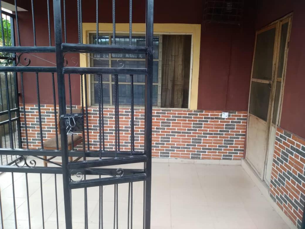 Two Bedroom Home At Gbagi, New Ife Road, Ibadan @ Igbekele Oluwa House, 3 Zone A, Opeyemi Street, New Gbagi Market, New Ife Road, Gbagi, Ibadan, Oyo State Exterior photo